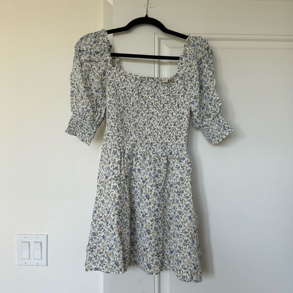 Reformation Elle Smocked Dress Blue Floral Size 4